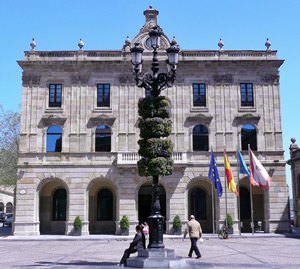 Ayuntamiento de Gijon, Plaza Mayor