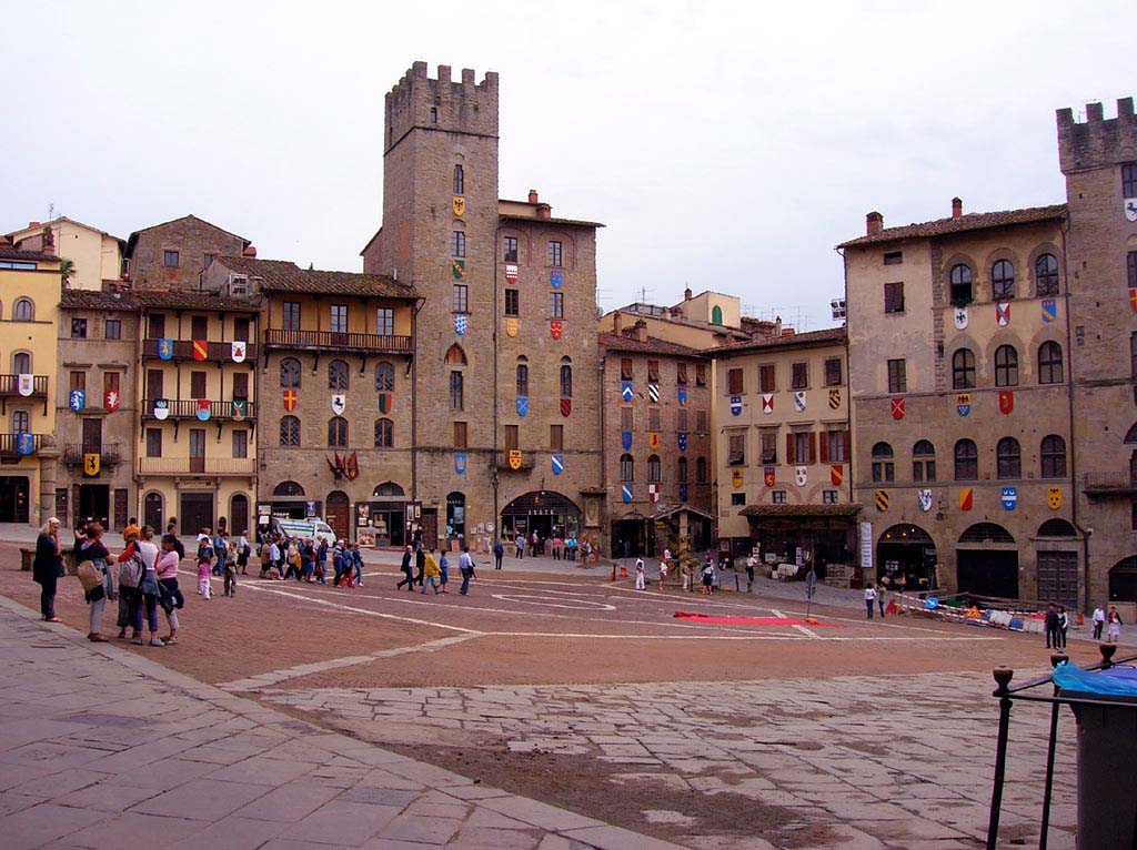 Stadtportrait: Arezzo - Ein Juwel mittelalterlicher 