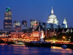 London panorama - popular sightseeings in London