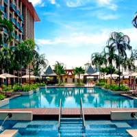 Отель Resorts World Sentosa - Festive Hotel