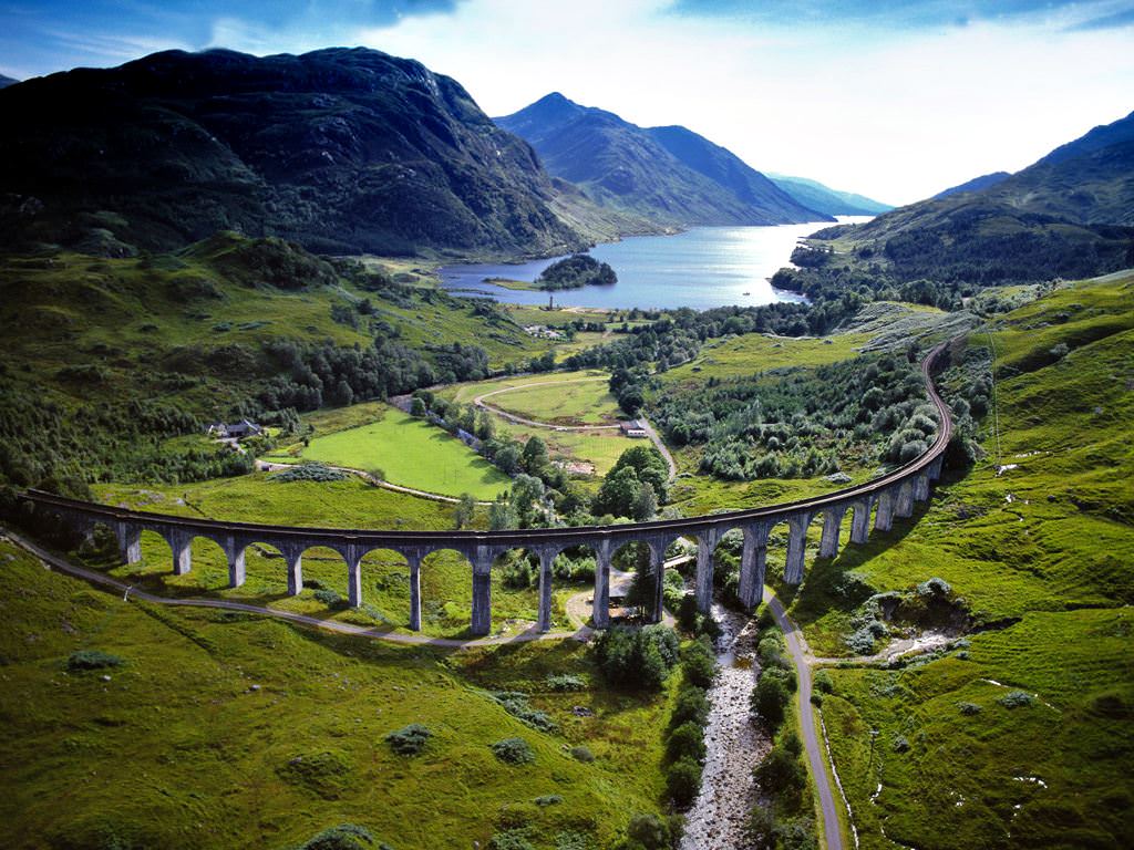 Glenfinnan Viaduct (van uit de Harry Potter films)
