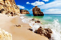 Пляж Бенагил, Португалия