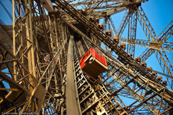 Aufzüge im Eiffelturm, Frankreich