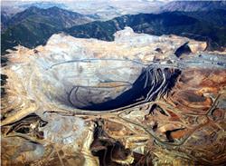 Золотой рудник Грасберг, Индонезия
