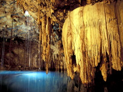 Пещера Лечугия, США