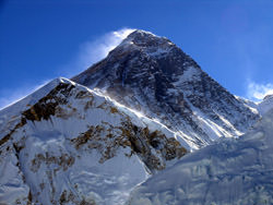Гора Эверест, Непал - Китай