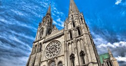 Кафедральный собор в городе Шартр, Франция