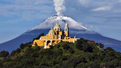 Монастыри на склонах вулкана Попокатепетль, Мексика