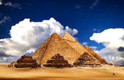 Gize Piramitleri, Mısır