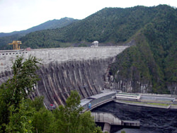 Sayano-Şuşenskaya Barajı