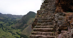 Escaleras a Machu Picchu, Perú