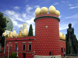 Teatro-Museo Dalí