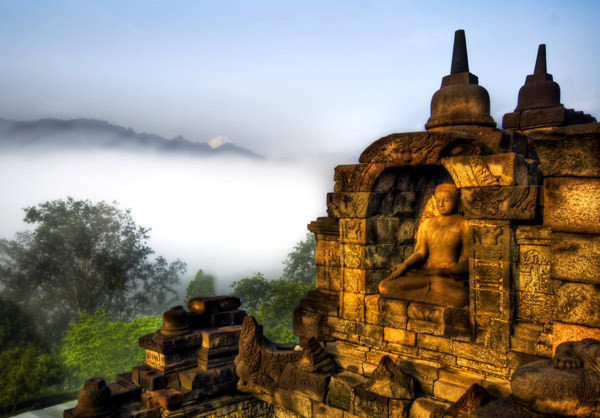 Borobudur Tapınağı, Endonezya