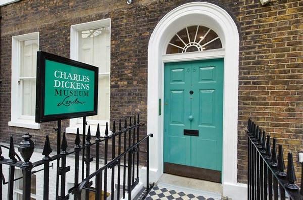 Charles Dickens Museum Apartment, UK