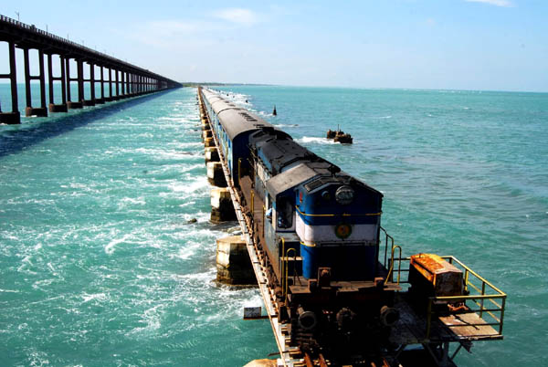 El Ferrocarril de Chennai a Ramesuaram, India