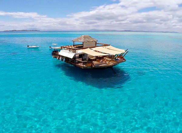 Плавающий бар Cloud 9, Фиджи