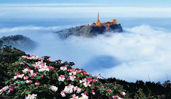 Горы Эмэйшань, Китай