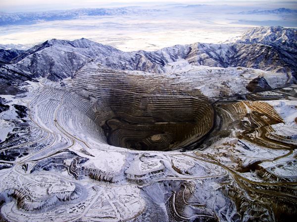 Золотой рудник Грасберг, Индонезия