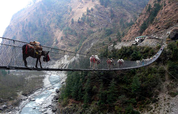 Puente de Ghasa, Nepal