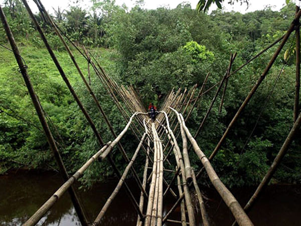 Puente Sarawak, Malasia