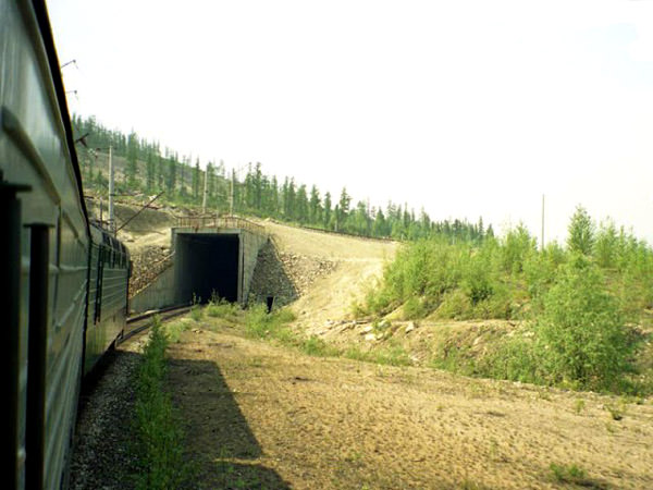 Severomuisky tunnel, Russia