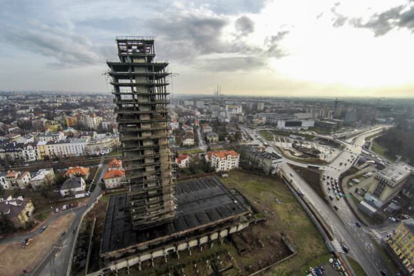 Szkieletor Skyscraper, Poland