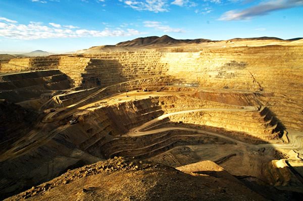 Рудник Веладеро, Аргентина