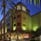 Desert Palms Hotel & Suites Anaheim Resort