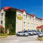 Microtel Inn and Suites, Batangas