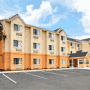 Microtel Inn and Suites Bushnell