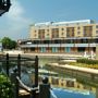 Holiday Inn London Brentford Lock
