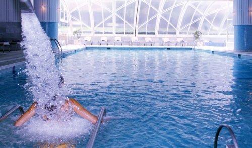 What are some affordable hotels with indoor swimming pools?