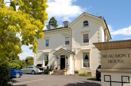 Hotel Beaumont House