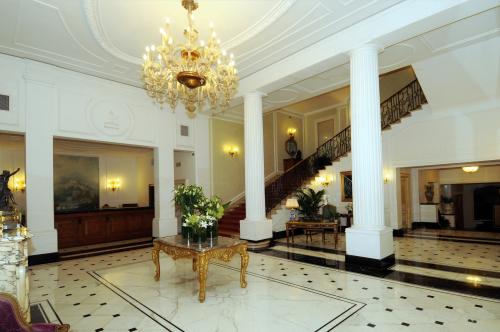 Отель Grand Hotel Majestic gia