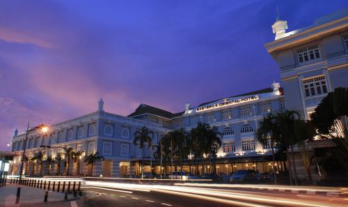 Отель Eastern & Oriental Hotel