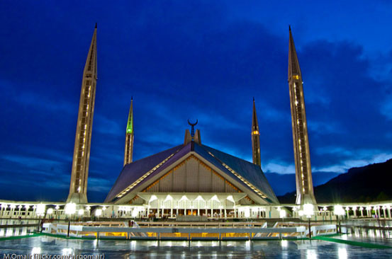 faisal-mosque-pakistan.jpg