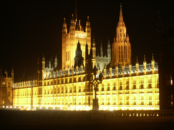 http://www.orangesmile.com/ru/tmp/london_parlament.jpg