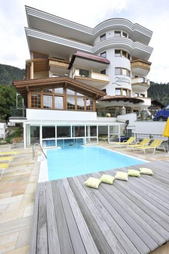 Фото отеля Hotel Zillertalerhof, Mayrhofen