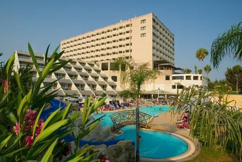 Фото отеля St Raphael Resort, Limassol
