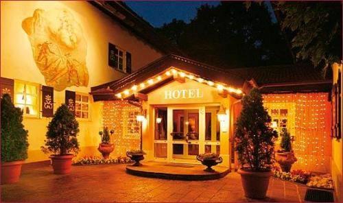 Фото отеля Hotel Edelweiss Garni, Garmisch-Partenkirchen