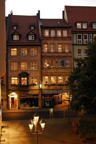 Фото отеля Hotel Am Josephsplatz, Nürnberg