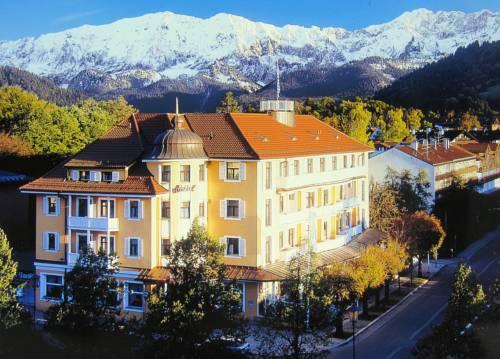 Фото отеля Hotel Vier Jahreszeiten, Garmisch-Partenkirchen