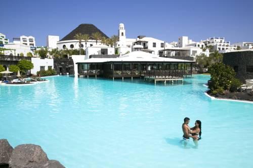 Photo of THe Hotel Volcán Lanzarote, Playa Blanca