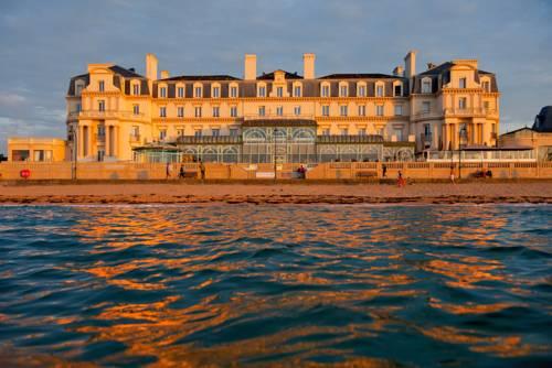 Фото отеля Grand Hôtel Des Thermes, Saint Malo
