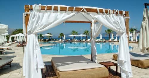 Foto von Ionian Emerald Resort, Karavomylos