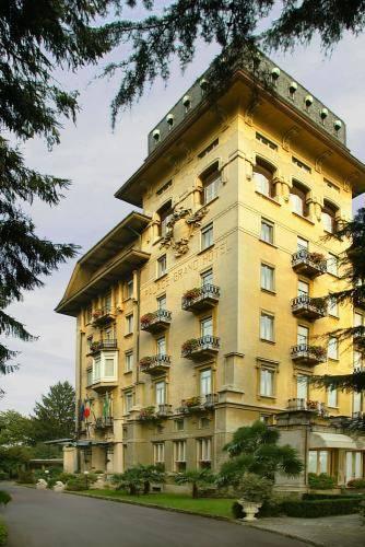 Ein Besuch an Varese - Alte und charmante Hotels von Varese mit einer