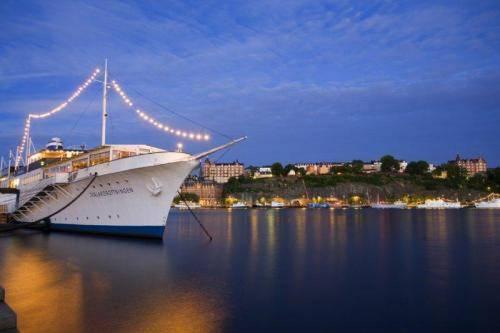 Фото отеля Mälardrottningen Yacht Hotel & Restaurant, Stockholm