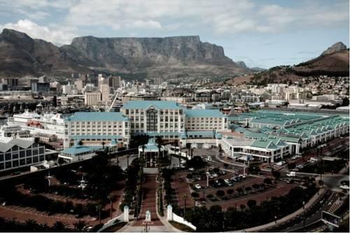 Фото отеля The Table Bay Hotel, Cape Town