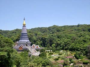 the queen pagoda, chiang mai