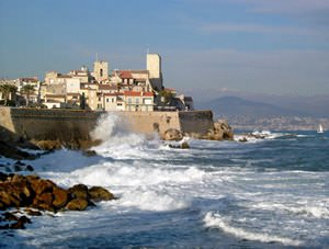 Antibes old town & surf